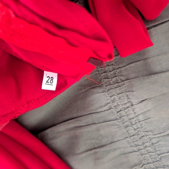 Girls Punjabi 3 Piece Salwar Suit - size 28 age 3-4 excellent condition - Picture 4 of 4